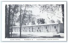 c1920's Alexandria South Dakota Elms Motel & Restaurant Trees Cottages Postcard picture