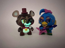 Funko Mystery Mini Five Nights at Freddy's Pizzeria Chica LEFTY Glow In The Dark picture