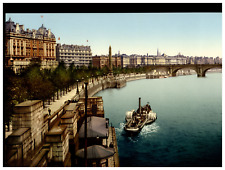 England. London & Suburbs. Thames Embankment.  Vintage Photochrome by P.Z, Pho picture
