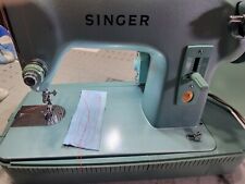 Vintage Singer 285J Sewing Machine with Foot Pedal & Case + Light - WORKS  picture