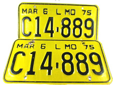 Vintage Missouri 1975 Retired Car Truck 2 License Plates C14 889 State Tags picture