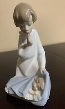 Lladro Figurine GUARDIAN ANGEL WITH SLEEPING BABY #4635 Retired Mint picture