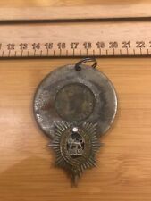 unusual royal worcestershire Mercian regiment keyring medal POW art 1942 WW2 LC picture