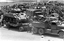 WW2 WWII Photo World War Two /  US Army Recruiting Michigan 1942 M4 Sherman 8467 picture