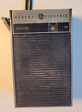 Vintage GE General Electric Solid State Transistor AM Radio - Works picture