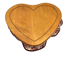 Longaberger 1999 Love Letters Sweetheart Basket W/ Lid Liner and Ceramic Heart picture