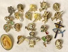 Lot of 20 * Vintage Catholic faith Christian religious  pins / buttons picture