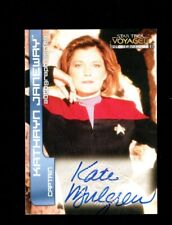 1999 SKYBOX STAR TREK VOYAGER CLOSER TO HOME KATE MULGREW #A1 AUTOGRAPH JANEWAY picture