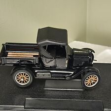 1925 Ford Model T Runabout Danbury Mint picture