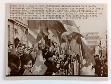 1973 Paris France Vietnamese Vietnam War Protestors Vietcong Press Wire Photo picture