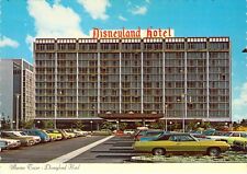 1970 CA Disneyland Hotel Marina tower Vintage autos 68411-c 4x6 postcard CT29 picture