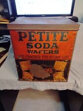 Antique Bishop's Petite Soda Wafers Cracker Tin HTF Stuber & Kuck Co Hinged Lid picture