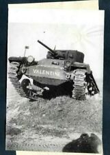 WWII FAST MOVING WELL ARMED BRITISH MARK III VALENTINE TANK 1941 Photo Y 207 picture