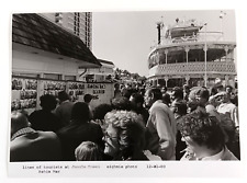1981 Fort Lauderdale FL Jungle Queen Ship Crowds Dock Tours Vintage Press Photo picture