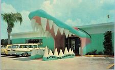 Postcard Orlando Kissimmee FL Owen Godwin's Gatorland Entrance Station Wagons picture