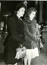 Paris 1946, First Civic Chamber, Régine Richardot, wife of Sacha Guitry e picture