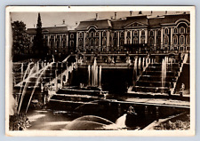 Vintage Postcard Peterhoff La Grande Cascade et le Palais picture