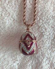 ENAMELED RUSSIAN EGG PENDANT - HINGED TO OPEN picture