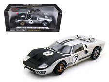 1966 Ford GT-40 MK II #7 Silver 1/18 Diecast Model Car picture