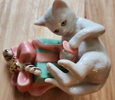Lenox Porcelain Cat Figurine Presently Curious picture