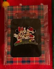New JDS Mickey & Minnie Santa Merry Christmas 2002 Open Edition Pin #17243 picture