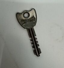 vintage master lock key picture