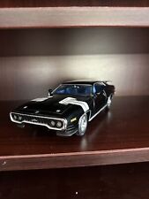 ERTL 1971 Plymouth GTX Black And White Diecast Model Car 1/18 picture