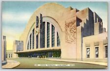 Cincinnati Ohio~Union Railroad Terminal Close Up~1940s Linen Postcard picture
