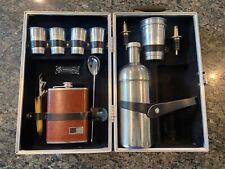 Vintage 1960s Travel Bar Set With Flask And  Case Executair 880 Ever-Wear picture