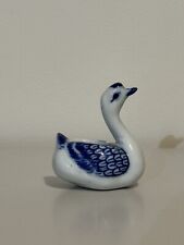 Collectable miniature ceramic goose vase picture