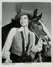 1966 Press Photo Actress Ann Sheridan with Horse - kfx30445 picture