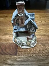 David Winter Cottages Winterville Collection The Tartan Tea House 1319/3500 picture