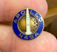 Original 1960s-1970s NASA Apollo Employee Given Crest Craft Lapel Pin / Tie Tack picture