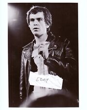 PETER GABRIEL - 8X10, IN-CONCERT PHOTO picture