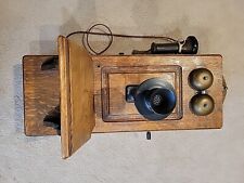 ANTIQUE 1907 CENTURY TELEPHONE QUARTER SAWN OAK WALL PHONE MAGNETO See... picture