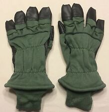 U.S. Military - HAWKEYE INTERMEDIATE COLD WEATHER FLYERS GLOVES SIZE 5 New picture