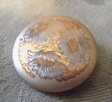 Pearlized Sunflower/Daisy? Etched Button (3475) picture