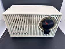 Motorola Model 53R2U AM Radio Made In 1953 Complete In Good Working Order White picture