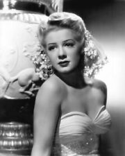 Actress Model BETTY HUTTON Glossy 8x10 Photo Broadway Celebrity Print Poster picture
