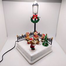 Vtg Maisto Christmas Lamplight Caroler Animated Mice lluminated Music 1995 Works picture