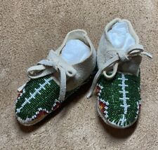 Totally Beautiful Pair Native American Lakota Sioux Beaded Baby Moccasins picture