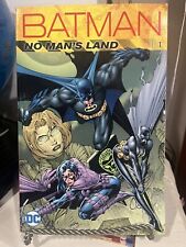 Batman: No Man's Land #1 (DC Comics 2011 February 2012) picture