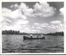 1948 Press Photo American Forest Trail Riders Canoe, Basswood Lake, Minnesota. picture