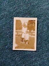 A8e vintage bw photograph undated mother daughter g445 picture