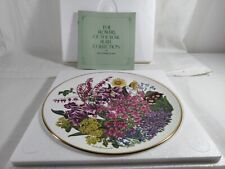 Wedgwood Franklin Porcelain May Flowers of the Year Plate 1977 Collection  picture