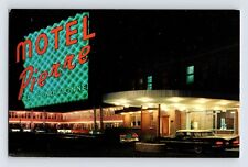 Postcard Canada Quebec Montreal Motel Pierre Night Neon 1960s Unposted Chrome picture