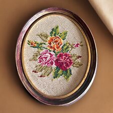 Vintage 1970s Needlepoint Floral Wall Hanging 10
