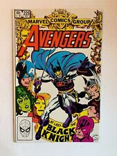 Avengers #225 - Nov 1982 - Vol.1          (3836) picture