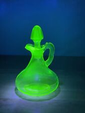 Vintage Uranium Glass Green Cruet Bottle w/ Stopper Anchor Hocking Glows Read picture