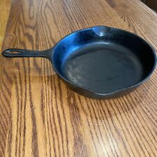Vintage Wagner Ware No. 6 Cast Iron Skillet pan  1056 D  9 inch marked Sidney-0- picture